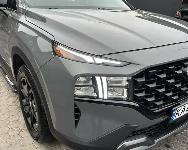 Серый Хендай Санта Фе, объемом двигателя 2.5 л и пробегом 15 тыс. км за 33999 $, фото 12 на Automoto.ua