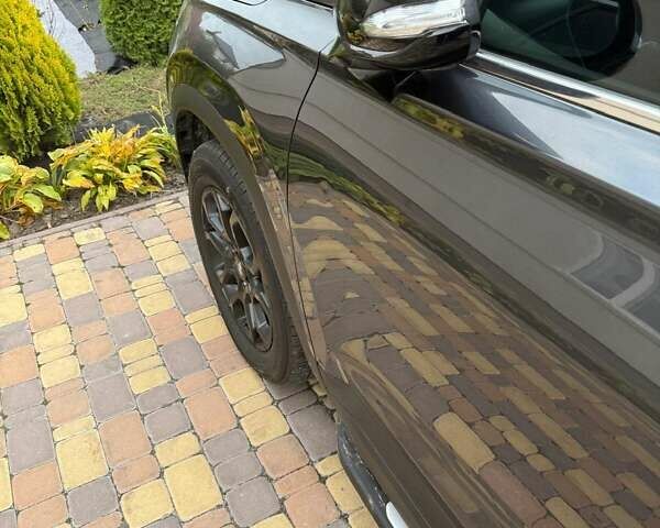 Серый Хендай Санта Фе, объемом двигателя 2.5 л и пробегом 18 тыс. км за 32400 $, фото 6 на Automoto.ua