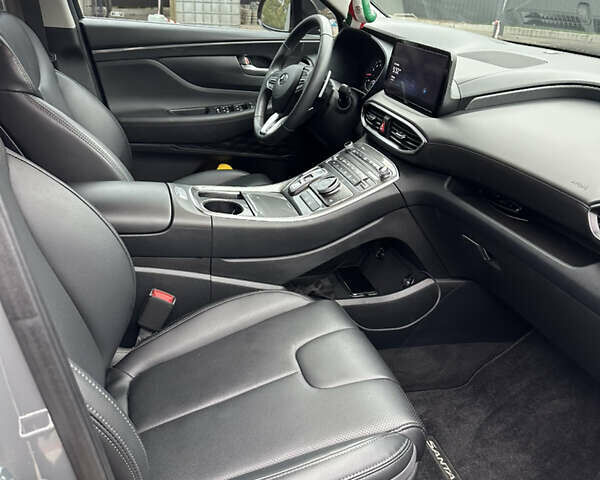 Серый Хендай Санта Фе, объемом двигателя 2.5 л и пробегом 15 тыс. км за 33999 $, фото 19 на Automoto.ua