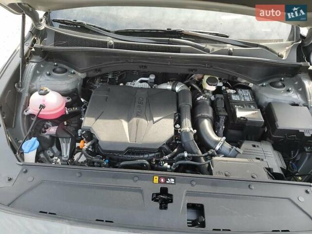 Сірий Хендай Санта Фе, об'ємом двигуна 2.5 л та пробігом 2 тис. км за 15248 $, фото 10 на Automoto.ua