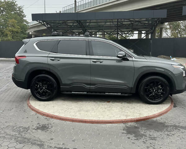 Серый Хендай Санта Фе, объемом двигателя 2.5 л и пробегом 15 тыс. км за 33999 $, фото 9 на Automoto.ua