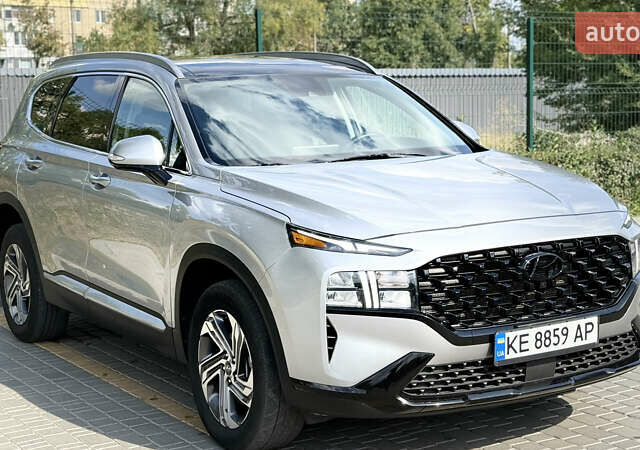 Серый Хендай Санта Фе, объемом двигателя 2.5 л и пробегом 65 тыс. км за 31500 $, фото 9 на Automoto.ua