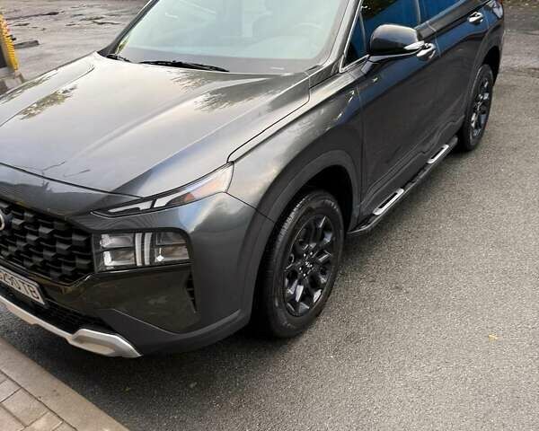 Серый Хендай Санта Фе, объемом двигателя 2.5 л и пробегом 18 тыс. км за 32400 $, фото 14 на Automoto.ua