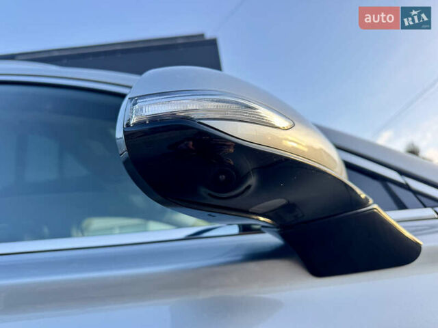 Серый Хендай Санта Фе, объемом двигателя 1.6 л и пробегом 51 тыс. км за 37900 $, фото 14 на Automoto.ua