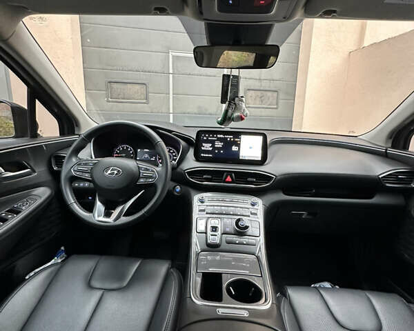 Серый Хендай Санта Фе, объемом двигателя 2.5 л и пробегом 15 тыс. км за 33999 $, фото 16 на Automoto.ua