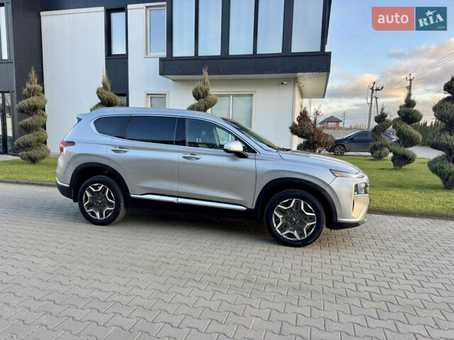 Серый Хендай Санта Фе, объемом двигателя 1.6 л и пробегом 51 тыс. км за 37900 $, фото 7 на Automoto.ua