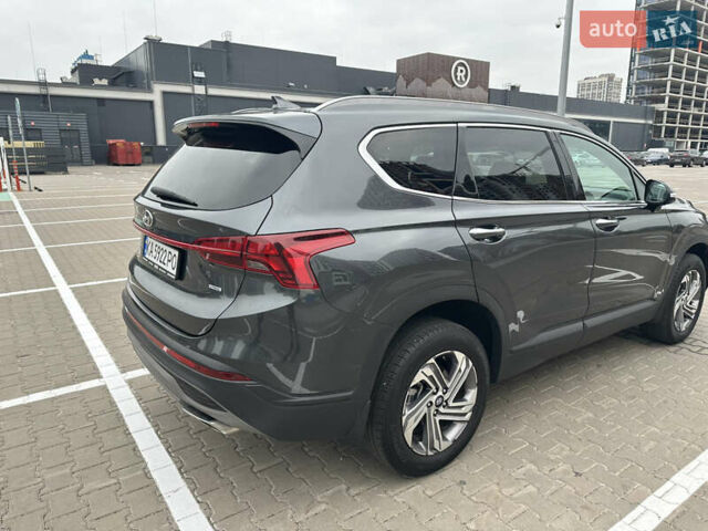 Серый Хендай Санта Фе, объемом двигателя 2.5 л и пробегом 17 тыс. км за 31500 $, фото 11 на Automoto.ua