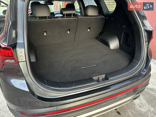 Серый Хендай Санта Фе, объемом двигателя 2.5 л и пробегом 17 тыс. км за 31500 $, фото 40 на Automoto.ua