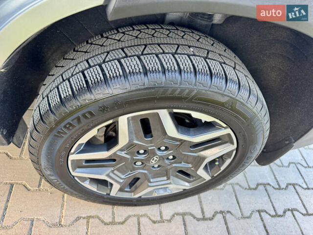 Серый Хендай Санта Фе, объемом двигателя 1.6 л и пробегом 51 тыс. км за 37900 $, фото 30 на Automoto.ua