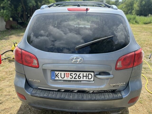 Синий Хендай Санта Фе, объемом двигателя 2.2 л и пробегом 265 тыс. км за 3500 $, фото 3 на Automoto.ua