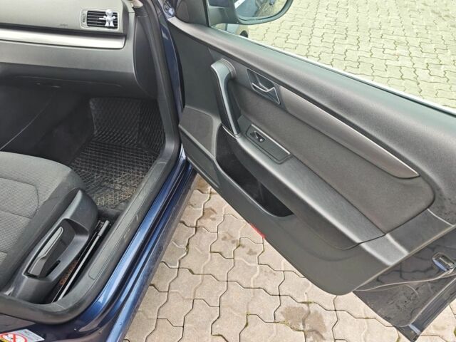 Хендай Санта Фе 2012 в Харькове на Automoto.ua Синий Хендай Санта Фе, объемом двигателя 2 л и пробегом 268 тыс. км за 4850 $, фото 5 на Automoto.ua