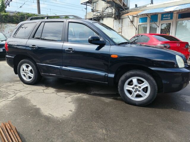 Синий Хендай Санта Фе, объемом двигателя 2 л и пробегом 370 тыс. км за 5999 $, фото 7 на Automoto.ua