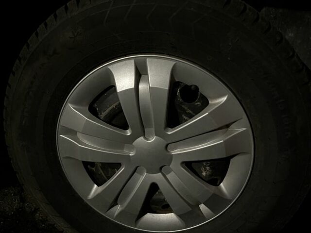 Синий Хендай Санта Фе, объемом двигателя 0 л и пробегом 2 тыс. км за 2700 $, фото 7 на Automoto.ua