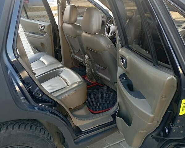 Хендай Санта Фе 2004 в Черкассах на Automoto.ua Синий Хендай Санта Фе, объемом двигателя 1.99 л и пробегом 355 тыс. км за 4900 $, фото 13 на Automoto.ua