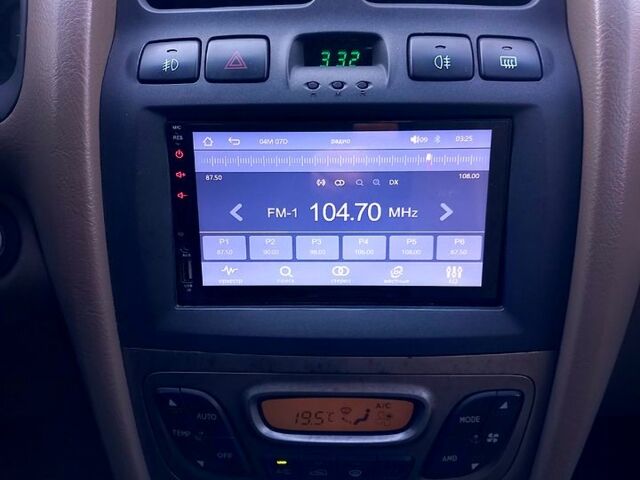 Синий Хендай Санта Фе, объемом двигателя 2 л и пробегом 241 тыс. км за 5800 $, фото 7 на Automoto.ua
