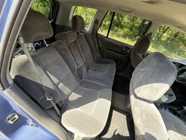 Синий Хендай Санта Фе, объемом двигателя 2 л и пробегом 225 тыс. км за 4800 $, фото 12 на Automoto.ua