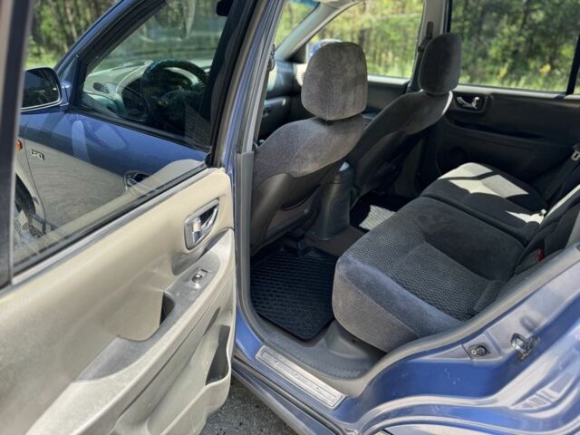 Синий Хендай Санта Фе, объемом двигателя 2 л и пробегом 225 тыс. км за 4800 $, фото 8 на Automoto.ua