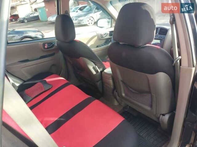 Синий Хендай Санта Фе, объемом двигателя 2.4 л и пробегом 293 тыс. км за 3500 $, фото 14 на Automoto.ua