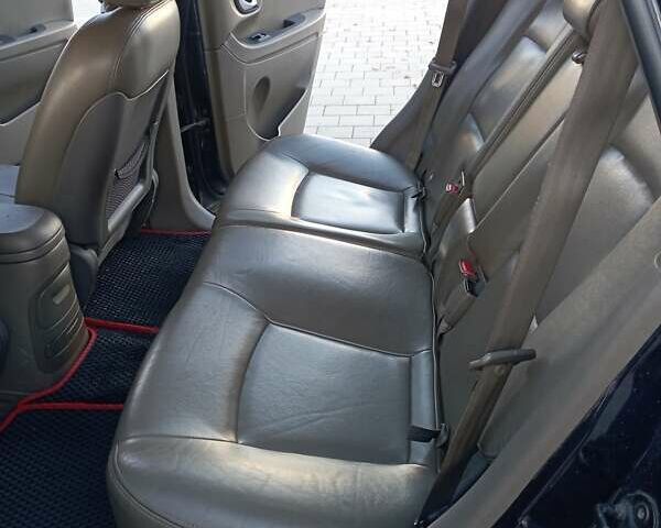 Хендай Санта Фе 2004 в Черкассах на Automoto.ua Синий Хендай Санта Фе, объемом двигателя 1.99 л и пробегом 355 тыс. км за 4900 $, фото 16 на Automoto.ua