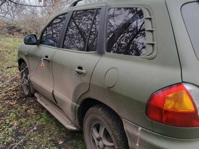 Синій Хендай Санта Фе, об'ємом двигуна 2 л та пробігом 250 тис. км за 3800 $, фото 3 на Automoto.ua