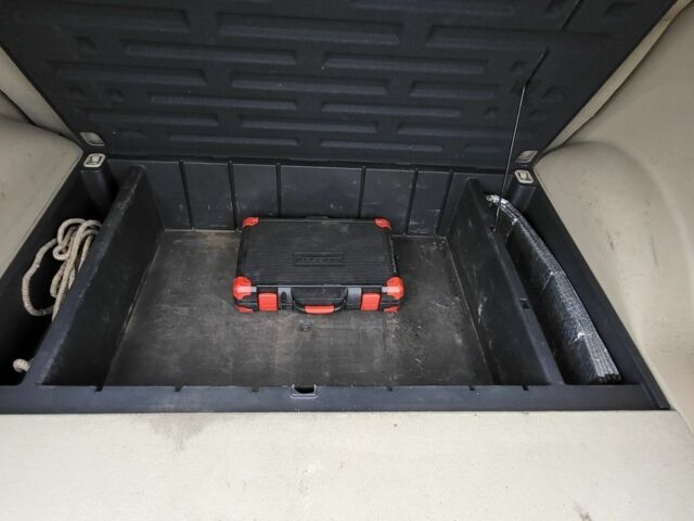 Синий Хендай Санта Фе, объемом двигателя 2.2 л и пробегом 291 тыс. км за 8500 $, фото 17 на Automoto.ua