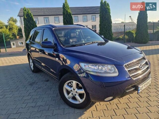 Синий Хендай Санта Фе, объемом двигателя 2.19 л и пробегом 245 тыс. км за 9400 $, фото 7 на Automoto.ua