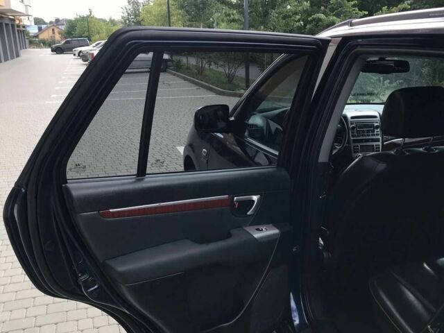 Синій Хендай Санта Фе, об'ємом двигуна 2.2 л та пробігом 207 тис. км за 10500 $, фото 23 на Automoto.ua