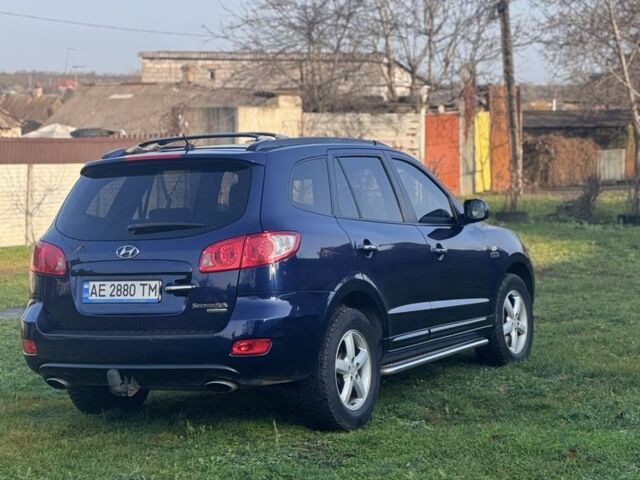Синий Хендай Санта Фе, объемом двигателя 2.2 л и пробегом 400 тыс. км за 7900 $, фото 3 на Automoto.ua