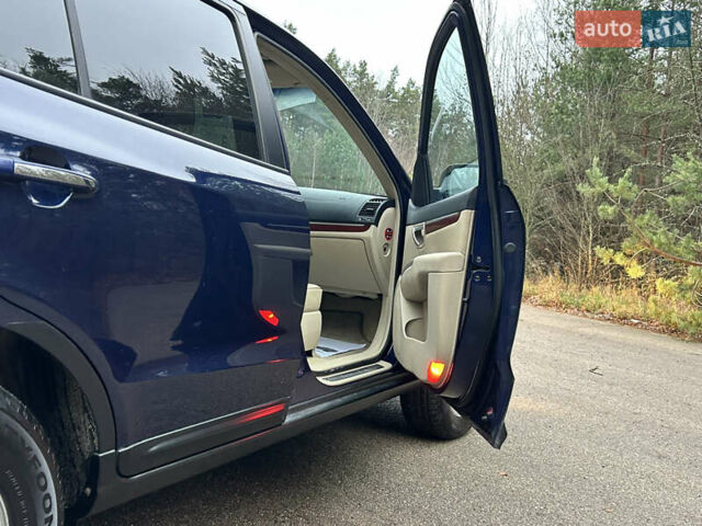 Синий Хендай Санта Фе, объемом двигателя 2.2 л и пробегом 260 тыс. км за 9700 $, фото 8 на Automoto.ua