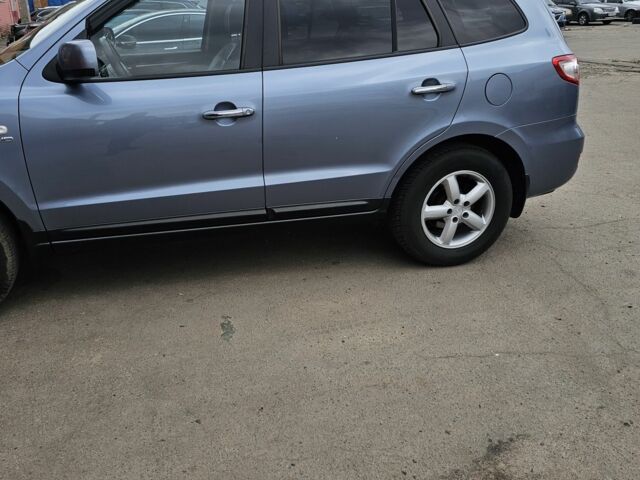 Синий Хендай Санта Фе, объемом двигателя 2.2 л и пробегом 274 тыс. км за 8899 $, фото 2 на Automoto.ua