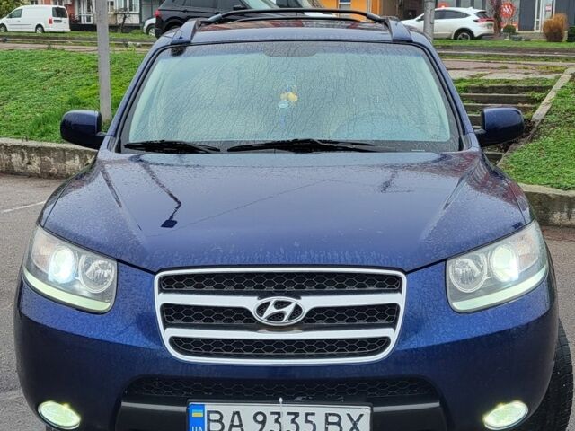 Синий Хендай Санта Фе, объемом двигателя 2.2 л и пробегом 291 тыс. км за 8500 $, фото 2 на Automoto.ua