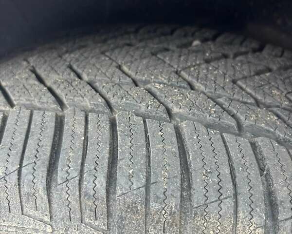 Синий Хендай Санта Фе, объемом двигателя 2.2 л и пробегом 285 тыс. км за 5100 $, фото 8 на Automoto.ua