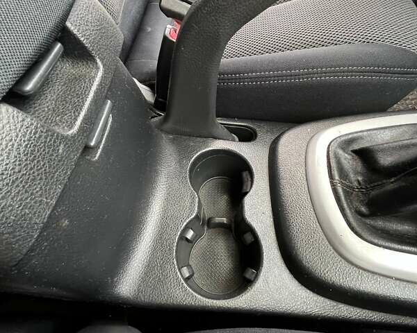 Синій Хендай Санта Фе, об'ємом двигуна 2.2 л та пробігом 216 тис. км за 8100 $, фото 11 на Automoto.ua