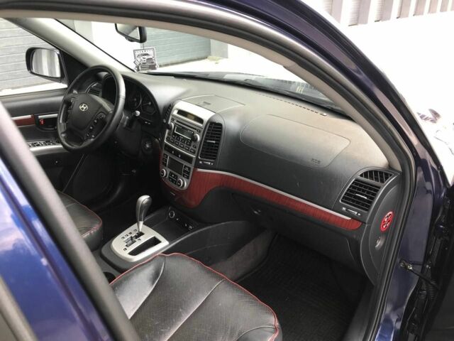 Синій Хендай Санта Фе, об'ємом двигуна 2.2 л та пробігом 207 тис. км за 10500 $, фото 17 на Automoto.ua