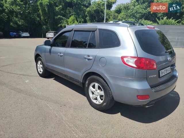 Синий Хендай Санта Фе, объемом двигателя 2.7 л и пробегом 358 тыс. км за 7700 $, фото 10 на Automoto.ua