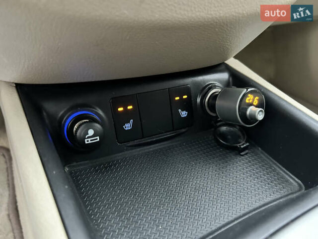 Синий Хендай Санта Фе, объемом двигателя 2.2 л и пробегом 260 тыс. км за 9700 $, фото 25 на Automoto.ua