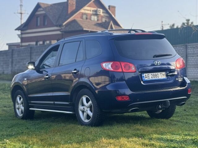 Синий Хендай Санта Фе, объемом двигателя 2.2 л и пробегом 400 тыс. км за 7900 $, фото 1 на Automoto.ua