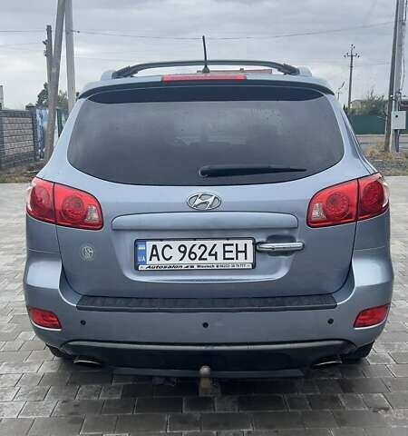 Синий Хендай Санта Фе, объемом двигателя 2.2 л и пробегом 252 тыс. км за 9000 $, фото 6 на Automoto.ua