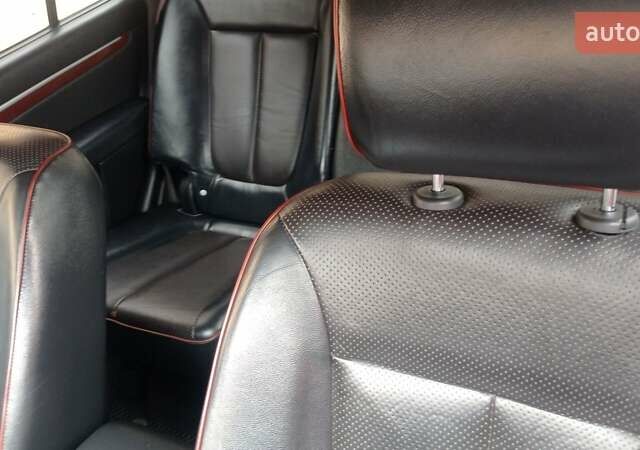 Синий Хендай Санта Фе, объемом двигателя 2.2 л и пробегом 250 тыс. км за 8850 $, фото 3 на Automoto.ua