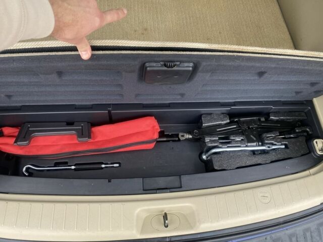 Синий Хендай Санта Фе, объемом двигателя 2.2 л и пробегом 298 тыс. км за 5300 $, фото 14 на Automoto.ua