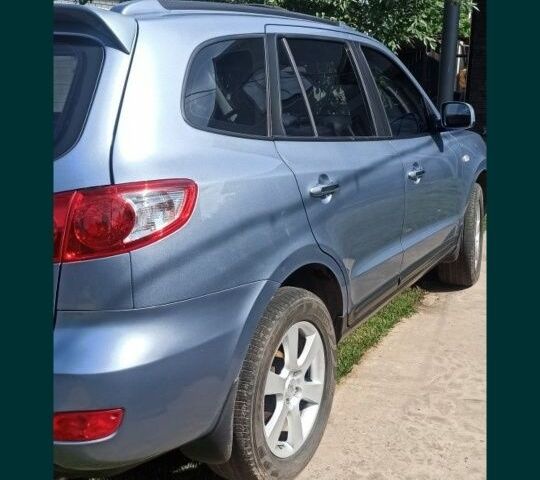 Синий Хендай Санта Фе, объемом двигателя 0 л и пробегом 280 тыс. км за 9800 $, фото 1 на Automoto.ua