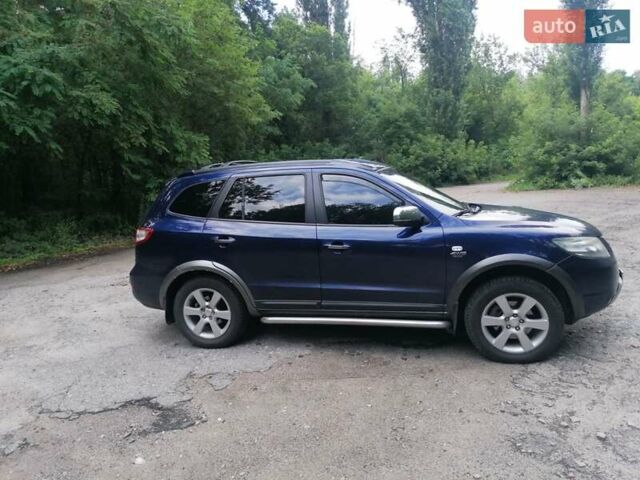 Синий Хендай Санта Фе, объемом двигателя 2.2 л и пробегом 300 тыс. км за 10500 $, фото 33 на Automoto.ua