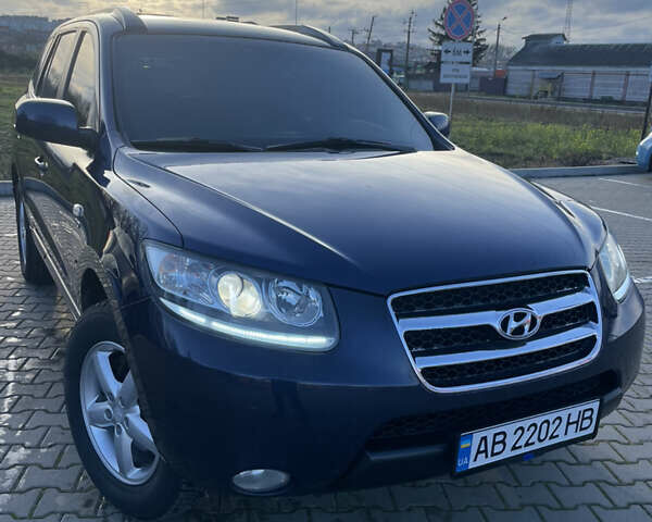 Синій Хендай Санта Фе, об'ємом двигуна 2.19 л та пробігом 335 тис. км за 8400 $, фото 1 на Automoto.ua