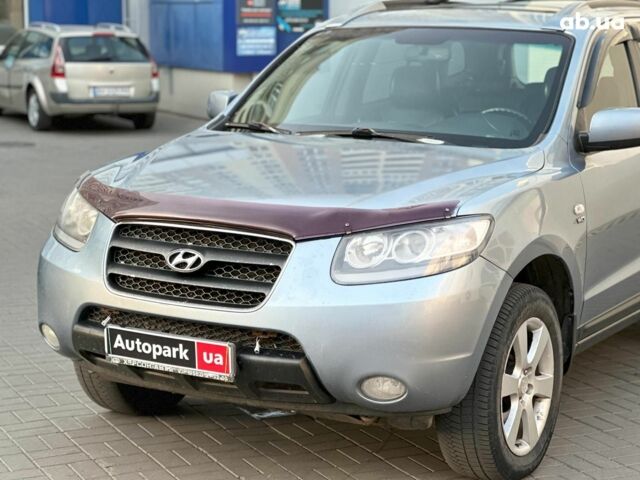 Синий Хендай Санта Фе, объемом двигателя 2.2 л и пробегом 280 тыс. км за 8490 $, фото 2 на Automoto.ua