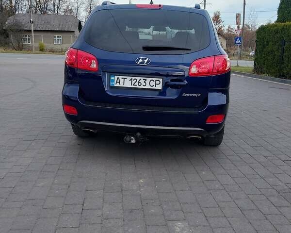 Синий Хендай Санта Фе, объемом двигателя 2.19 л и пробегом 253 тыс. км за 8350 $, фото 8 на Automoto.ua