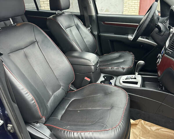 Синій Хендай Санта Фе, об'ємом двигуна 2.2 л та пробігом 255 тис. км за 9999 $, фото 29 на Automoto.ua