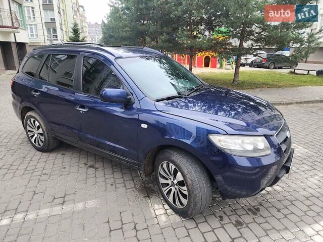 Синий Хендай Санта Фе, объемом двигателя 2.19 л и пробегом 270 тыс. км за 7800 $, фото 7 на Automoto.ua