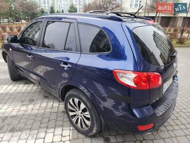 Синий Хендай Санта Фе, объемом двигателя 2.19 л и пробегом 270 тыс. км за 7800 $, фото 3 на Automoto.ua