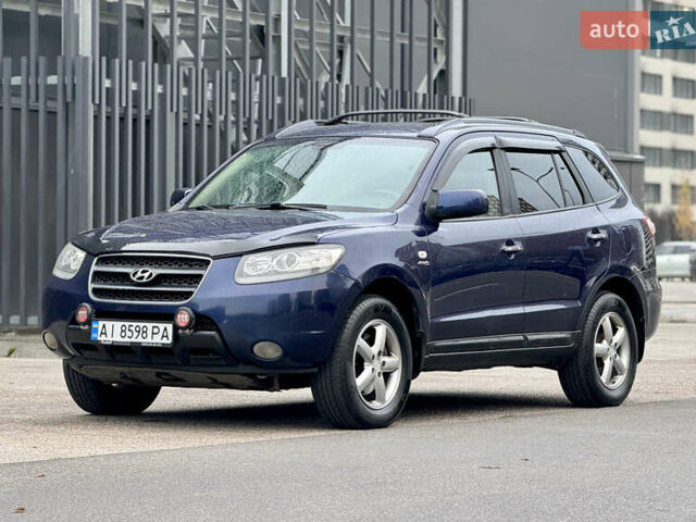 Синий Хендай Санта Фе, объемом двигателя 2.7 л и пробегом 289 тыс. км за 7700 $, фото 12 на Automoto.ua