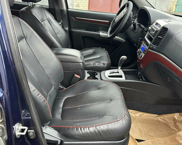 Синій Хендай Санта Фе, об'ємом двигуна 2.2 л та пробігом 255 тис. км за 9999 $, фото 26 на Automoto.ua